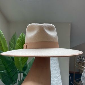 LACK OF COLOR ivory rancher hat.